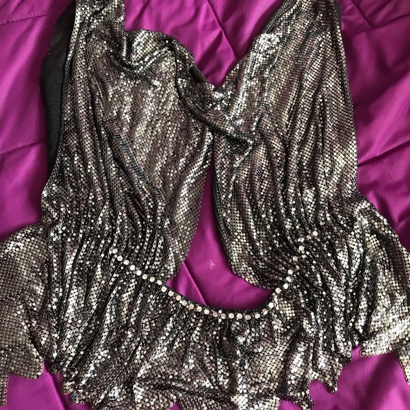 Halter Top - Picture 1 of 1